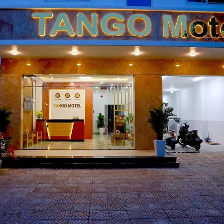 Tango Motel Da Nang Buitenkant foto