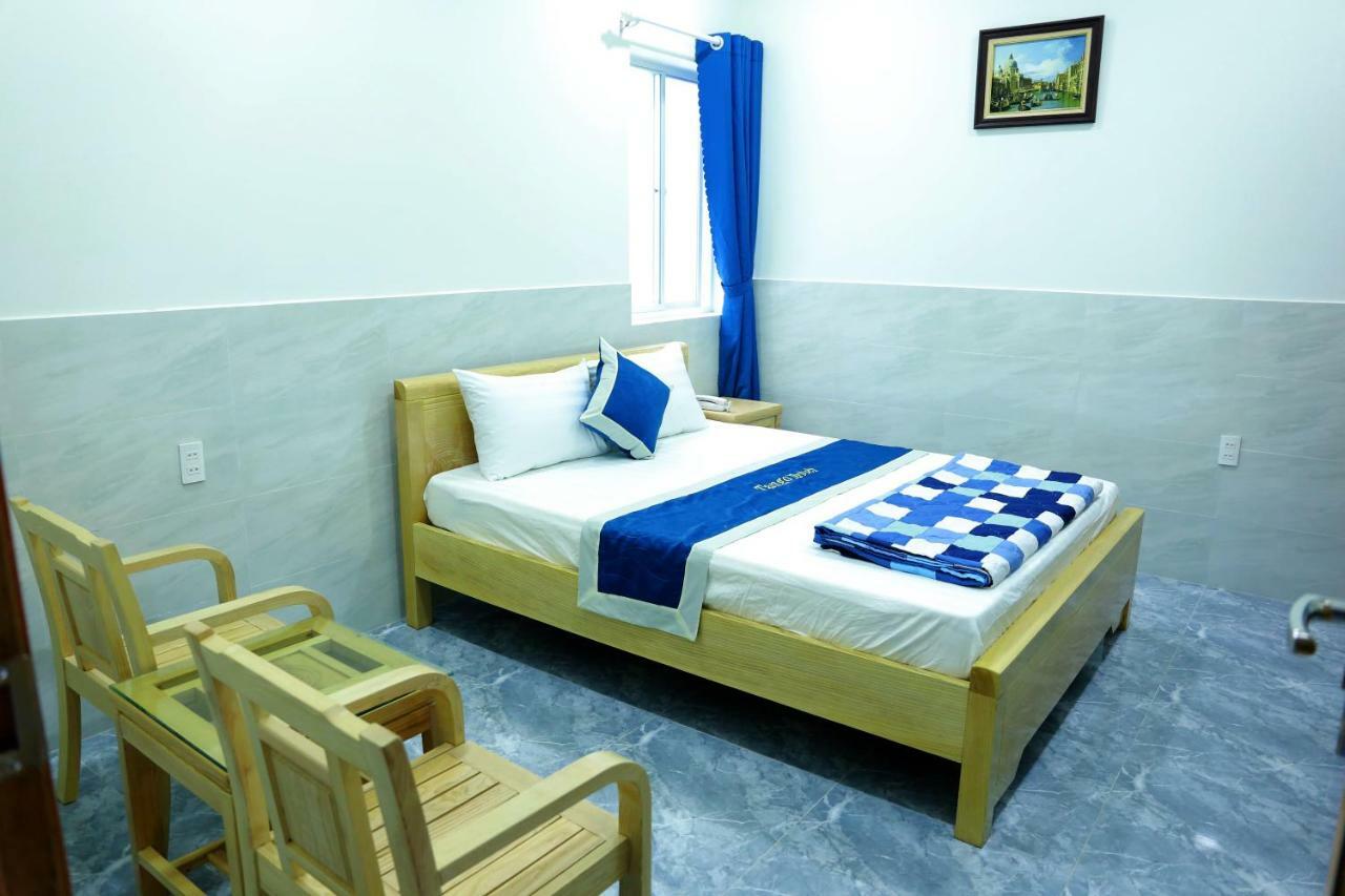 Tango Motel Da Nang Buitenkant foto