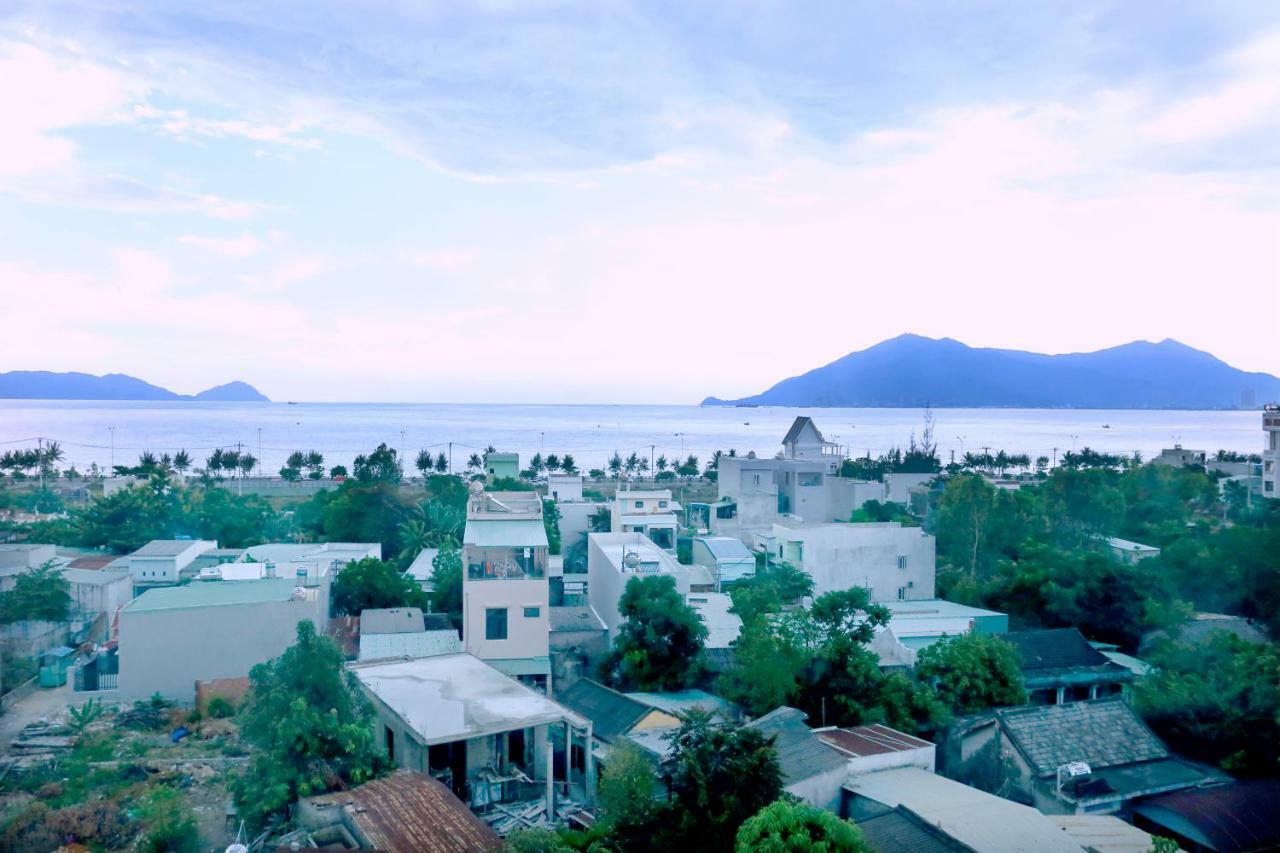 Tango Motel Da Nang Buitenkant foto