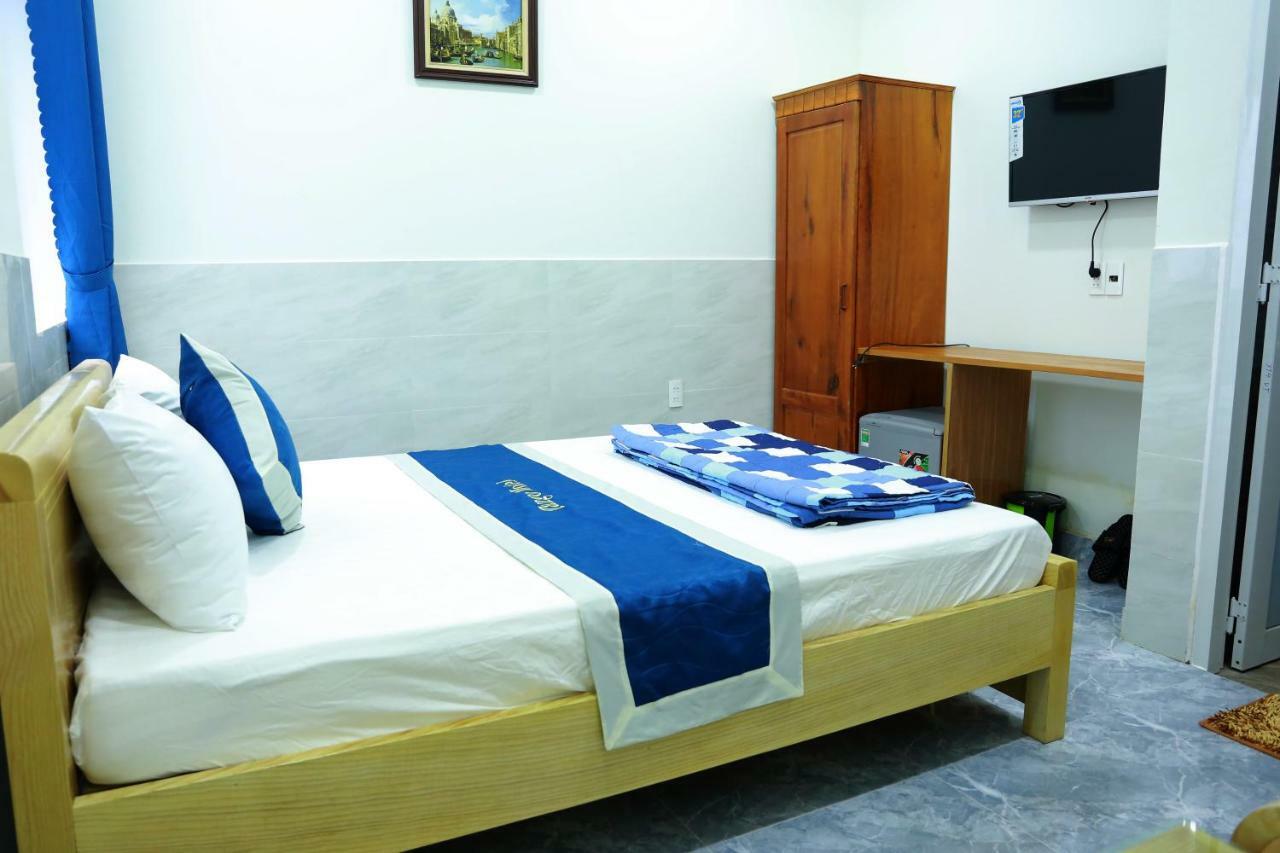 Tango Motel Da Nang Buitenkant foto