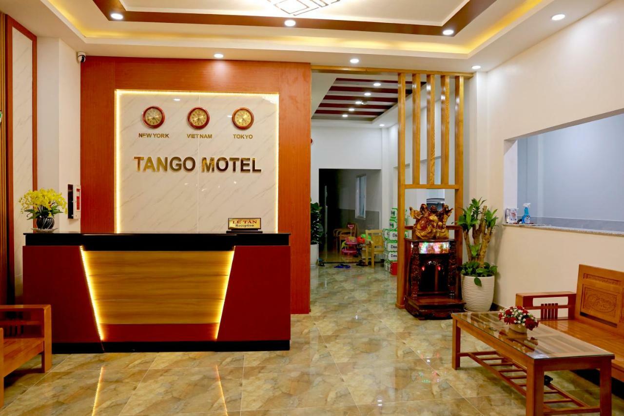 Tango Motel Da Nang Buitenkant foto
